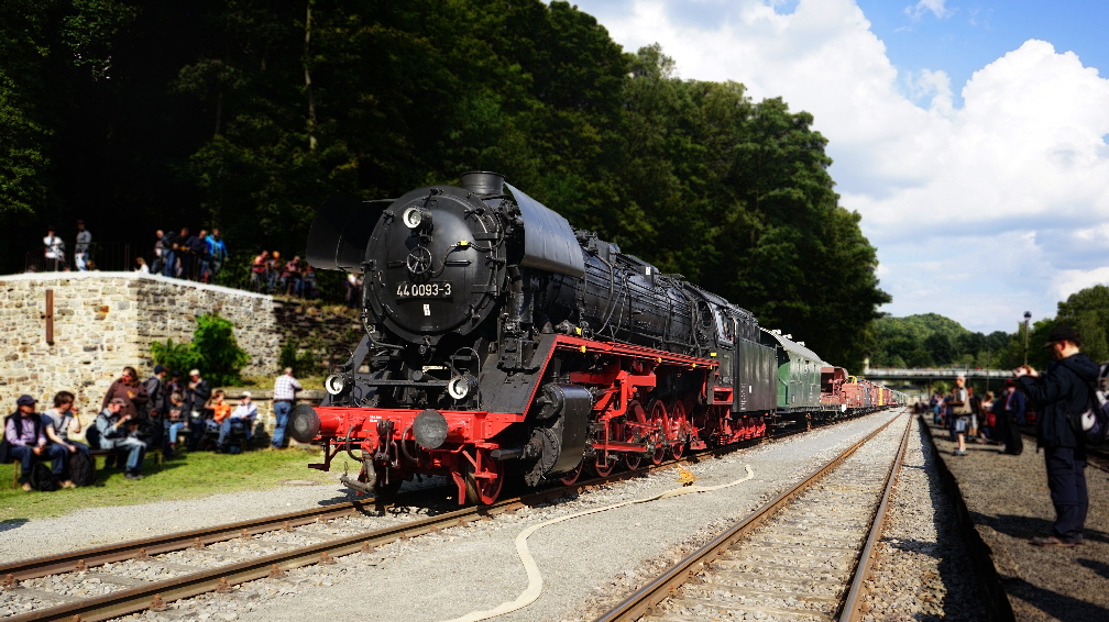 Dampf- und andere Lokomotiven im Zechenbahnhof Piesberg bei Osnabrck im September 2017, hier BR 44